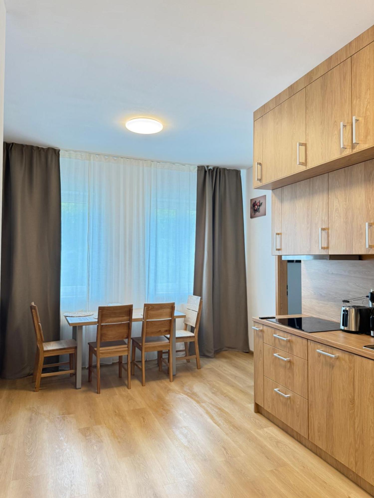 Riverside Apartment Praha Eksteriør bilde